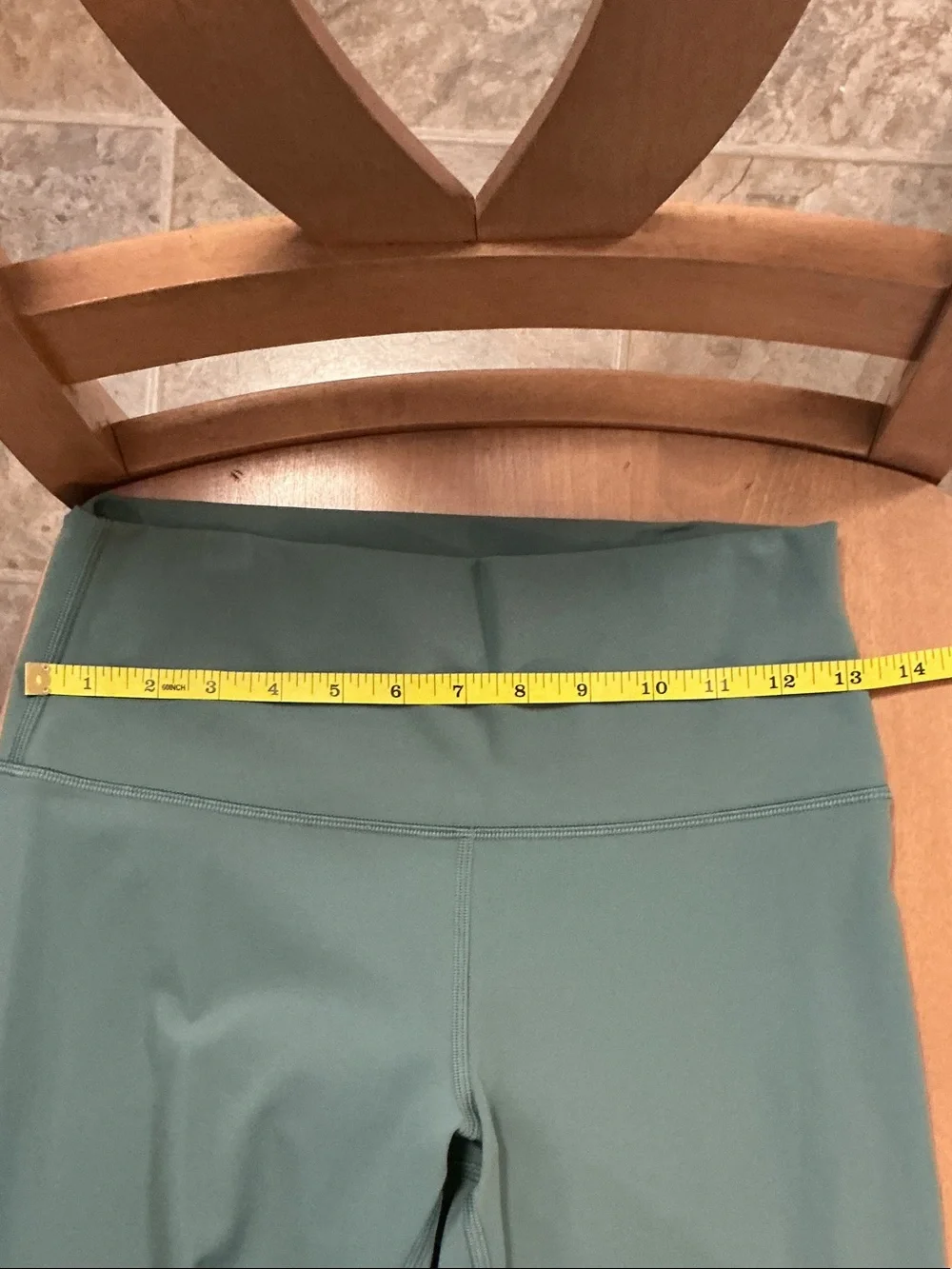 Lululemon Sage Green High Rise Cropped Leggings Size 6 Athletic Yoga Pants